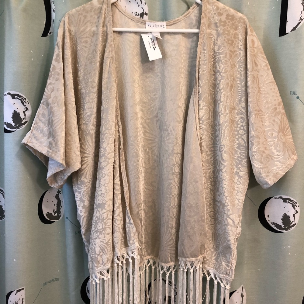Cream velvet kimono top NWT